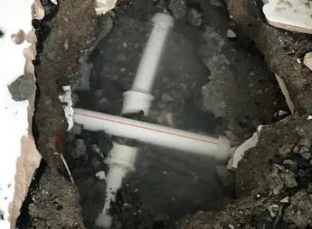 侯马阳台漏水维修公司为您分享楼上楼下漏水怎么处理
